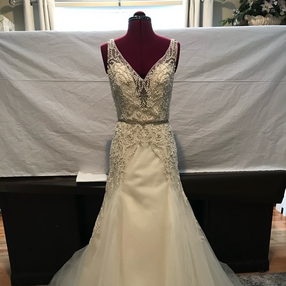 Weeding dresses - Picture 2 of 4